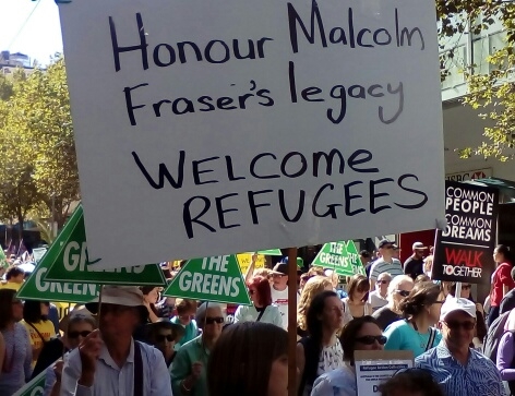 'Honour Malcolm Fraser's legacy', Mr Fraser died about a week ago, large sign, 2015.