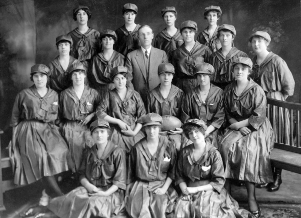 Foy and Gibsons' Women's football team, 1917. From the Collection of the State Library of Western Australia.